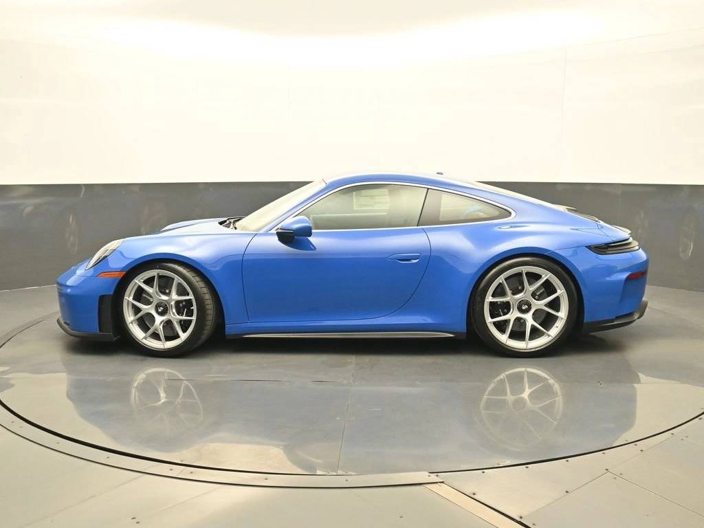 New 2026 Porsche 911 GT3 w/Touring Package Coupe