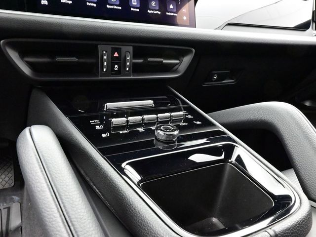 2025 Porsche Cayenne Coup Base - Photo 11