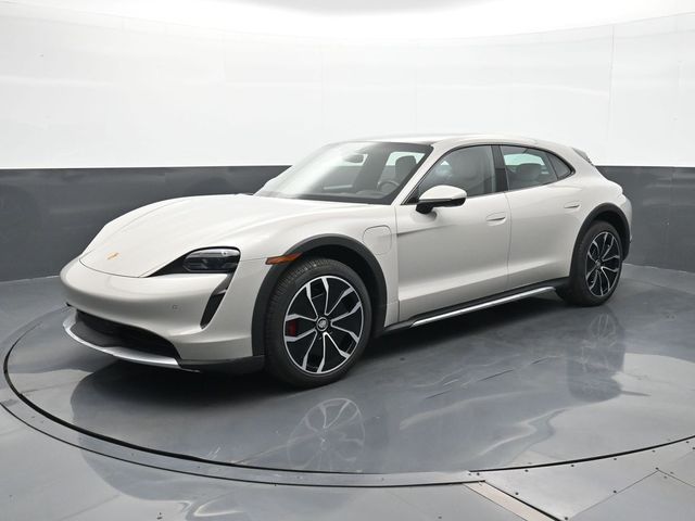 2023 Porsche Taycan 4S Cross Turismo's photo