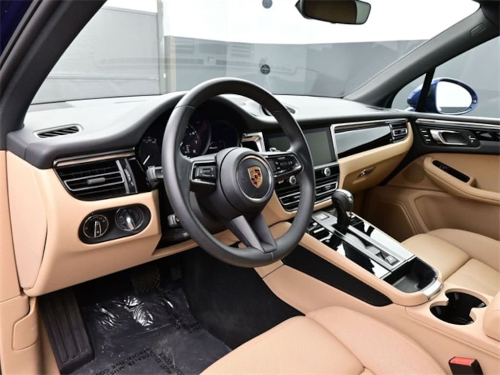 Certified 2025 Porsche Macan SUV