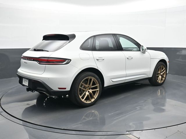 2025 Porsche Macan Base - Photo 23