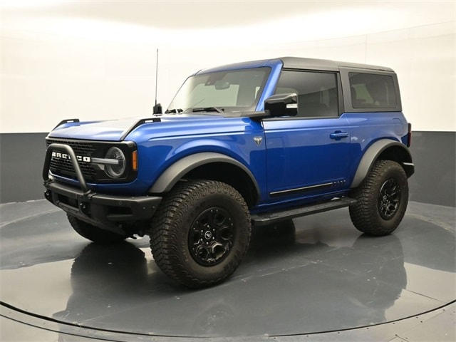 2021 Ford Bronco 2-Door First Edition's photo