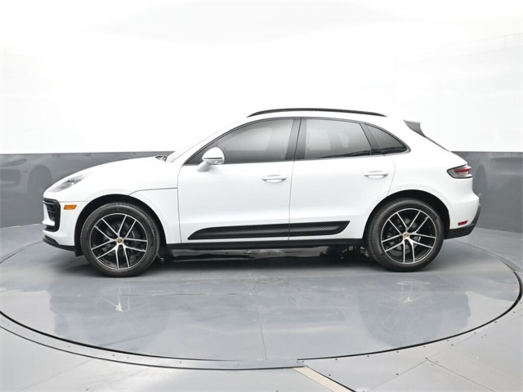 Certified 2024 Porsche Macan SUV