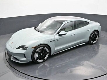 2025 Porsche Taycan 4S Sedan