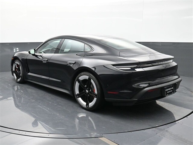 2025 Porsche Taycan 4S photo 3