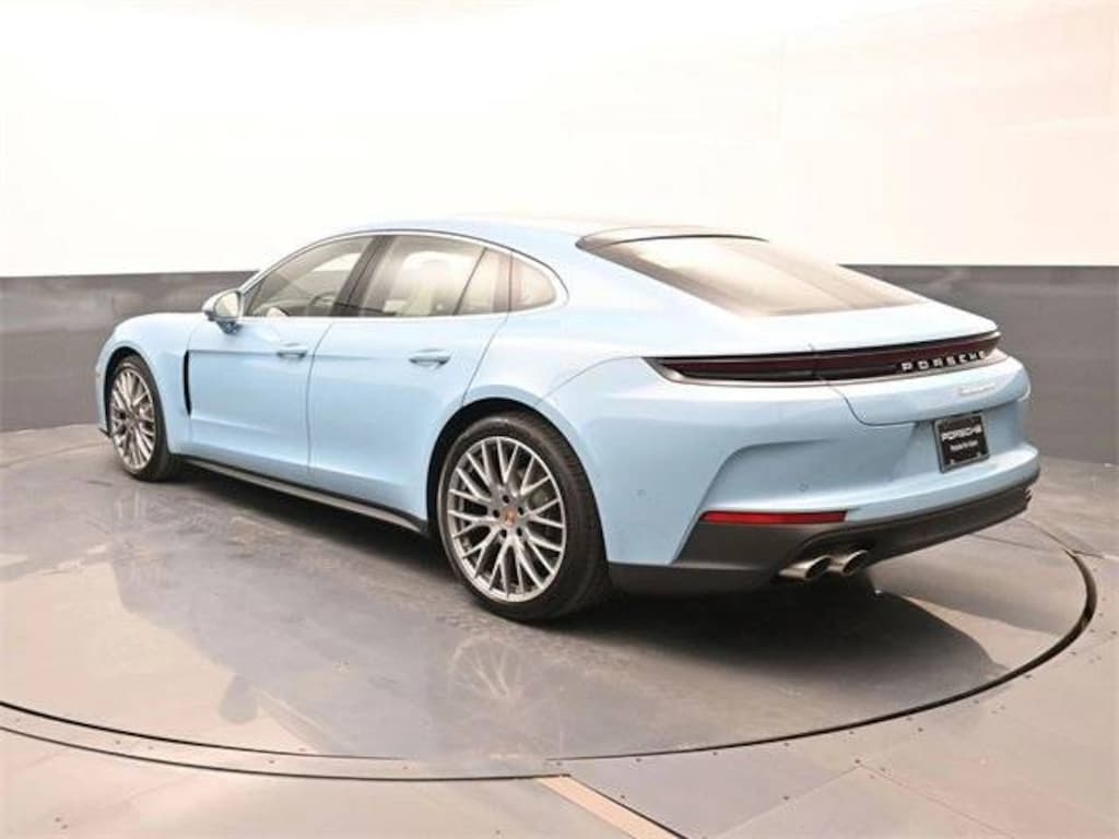 New 2026 Porsche Panamera 4 Hatchback