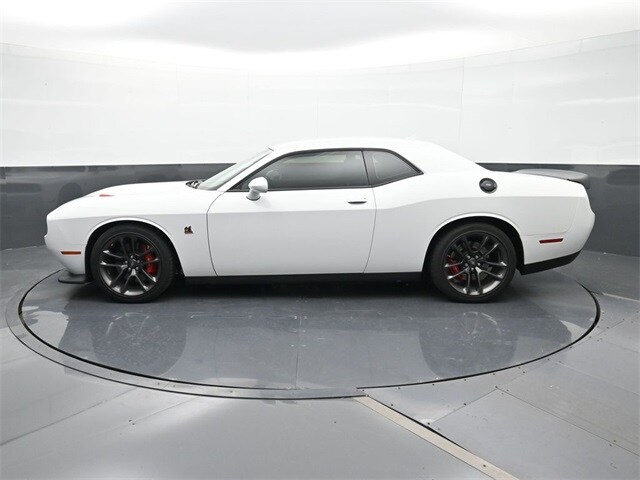 2021 Dodge Challenger R/T Scat Pack photo 2