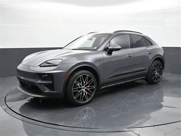 2025 Porsche Macan Electric Turbo SUV