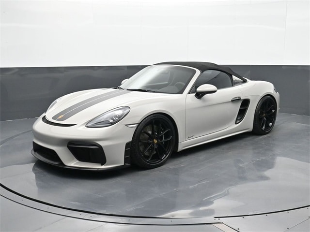 2023 Porsche 718 Spyder's photo