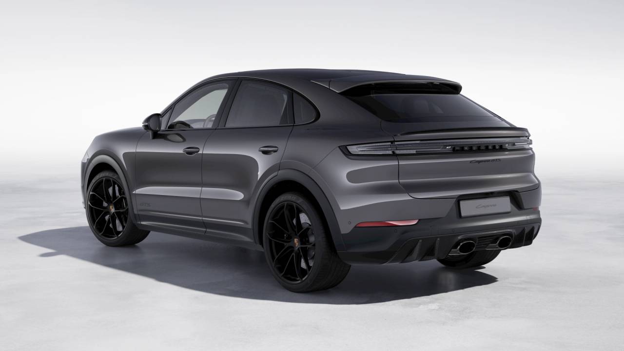 2026 Porsche Cayenne GTS Coupe photo 3