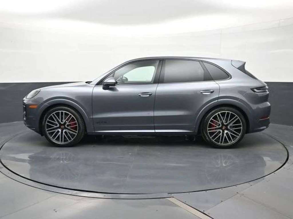 New 2026 Porsche Cayenne GTS SUV