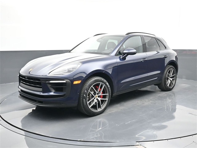 2022 Porsche Macan