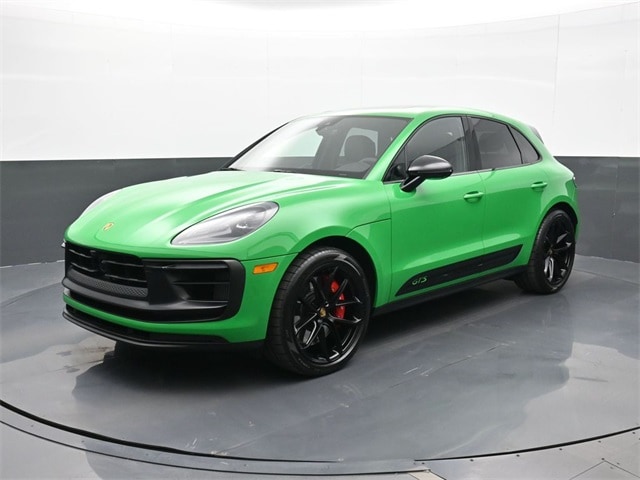 2025 Porsche Macan GTS's photo