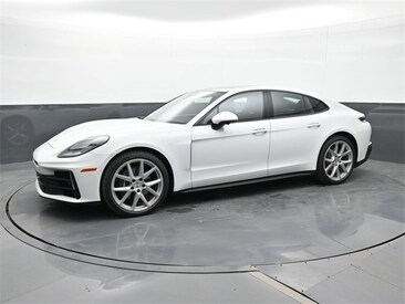 2024 Porsche Panamera 4 Hatchback