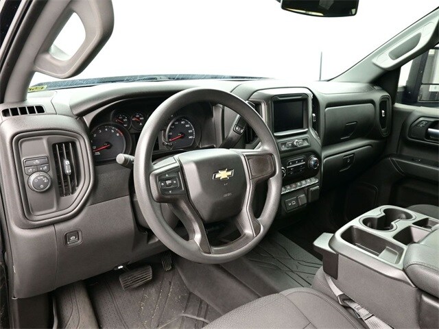 2021 Chevrolet Silverado 1500 Custom photo 4