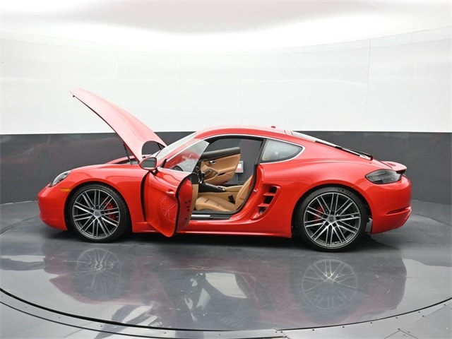 Used 2022 Porsche 718 Cayman For Sale at Porsche Fort Myers