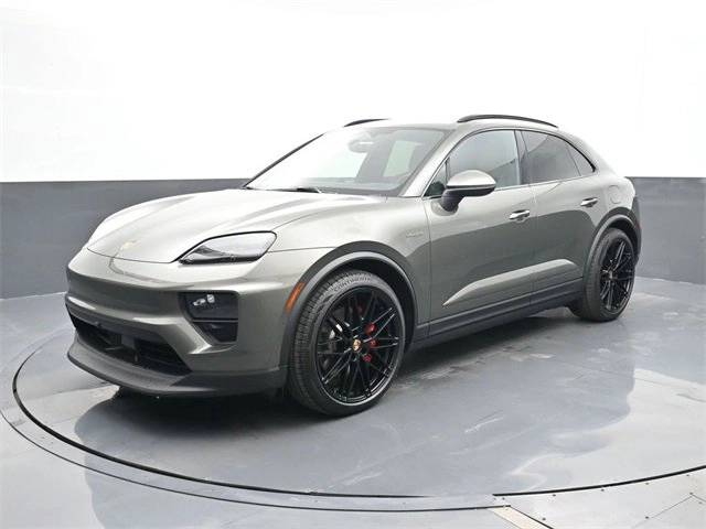 2025 Porsche Macan S