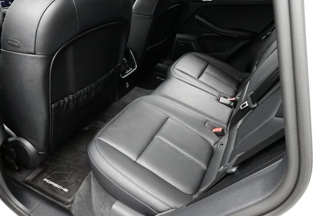 2025 Porsche Macan Base - Photo 15