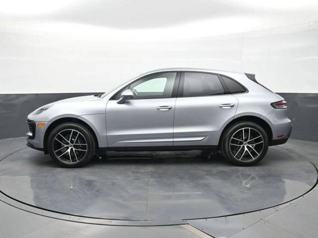 New 2026 Porsche Macan SUV