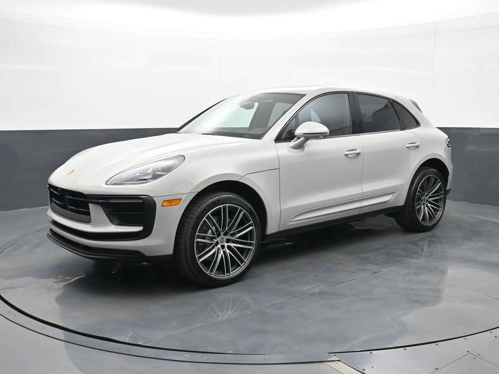 2026 Porsche Macan