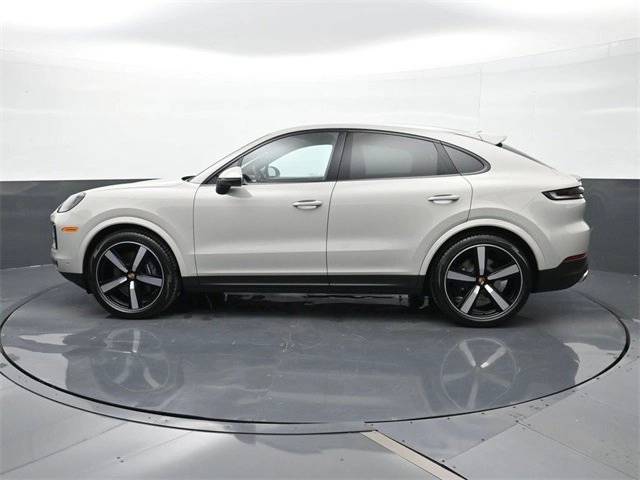2026 Porsche Cayenne Coupe photo 2