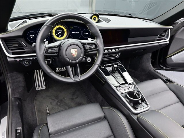 2024 Porsche 911 Turbo S photo 4