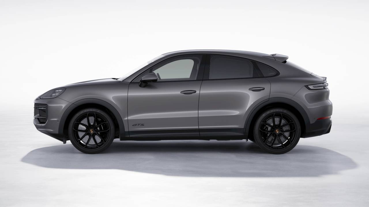 2026 Porsche Cayenne GTS Coupe photo 2