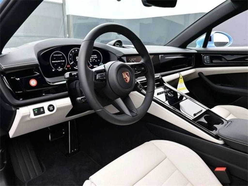 New 2026 Porsche Panamera 4 Hatchback