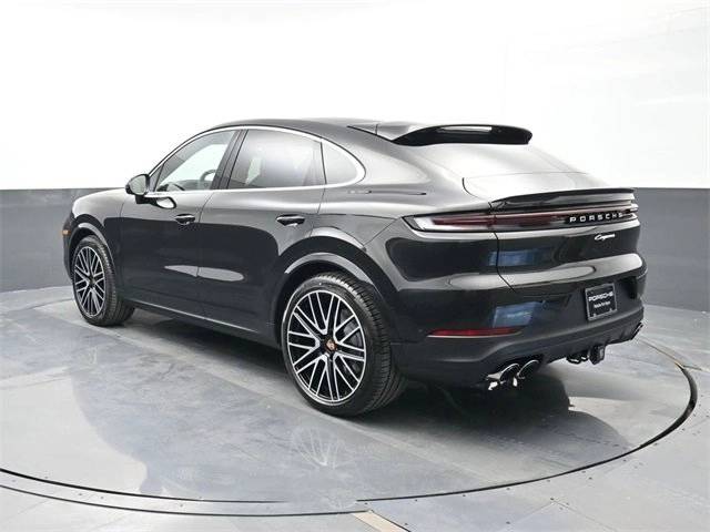 2026 Porsche Cayenne Coupe photo 3
