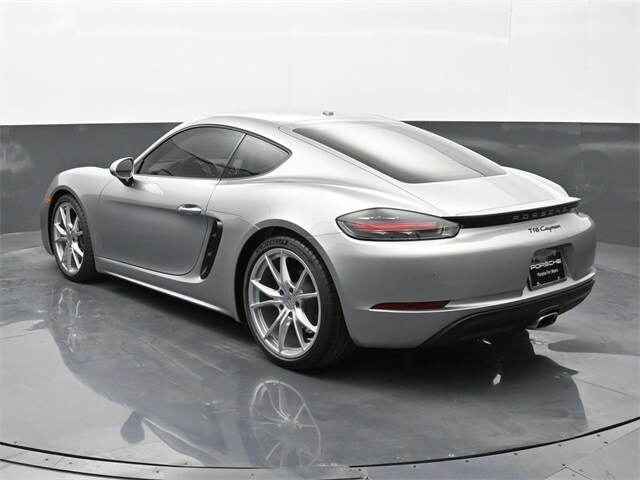 2025 Porsche Cayman Base S photo 3