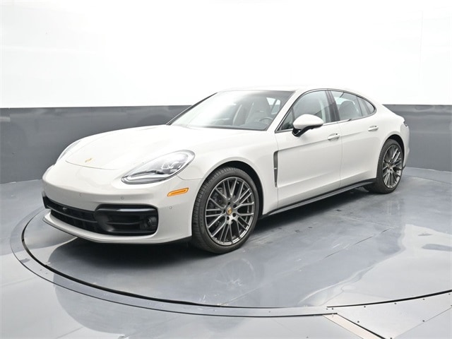 2023 Porsche Panamera Platinum Edition