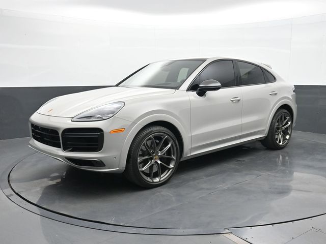 2023 Porsche Cayenne Turbo's photo