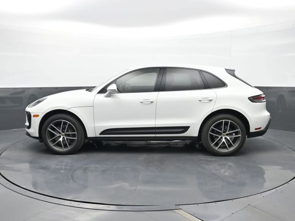 Certified 2023 Porsche Macan SUV