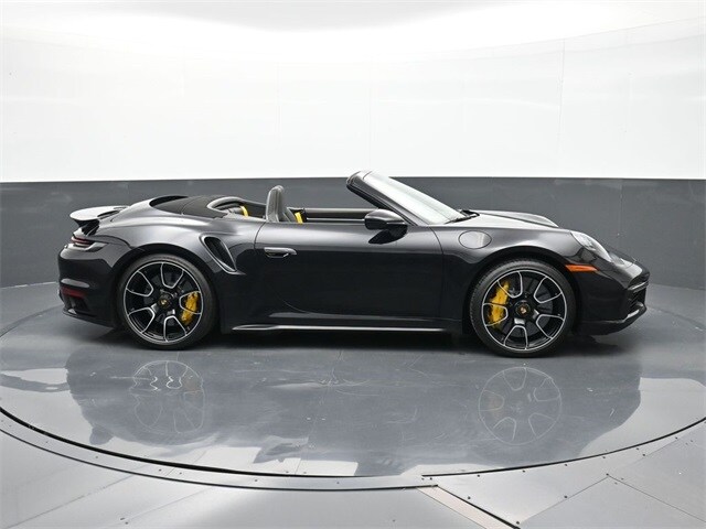 2024 Porsche 911 Turbo S photo 2
