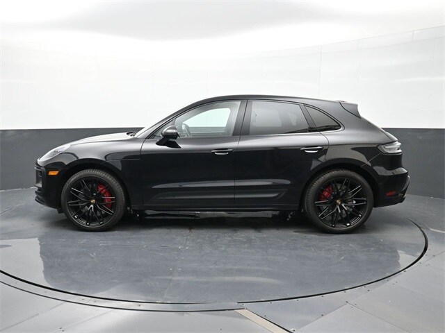 2023 Porsche Macan GTS photo 2