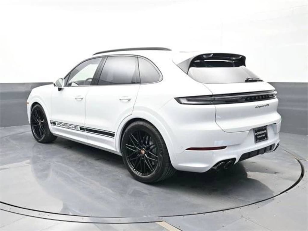 New 2026 Porsche Cayenne GTS SUV