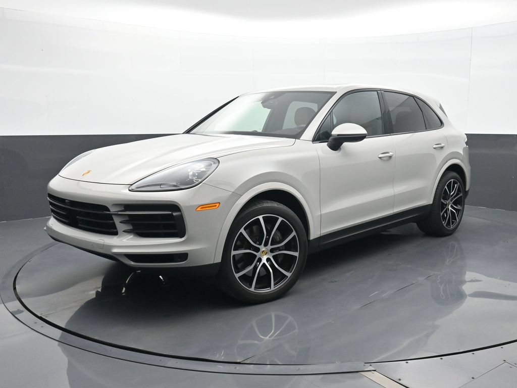 2023 Porsche Cayenne Base