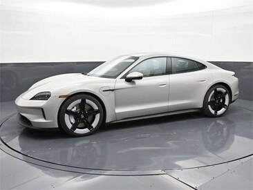 2025 Porsche Taycan 4S Sedan