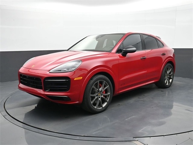 2023 Porsche Cayenne Coup GTS's photo