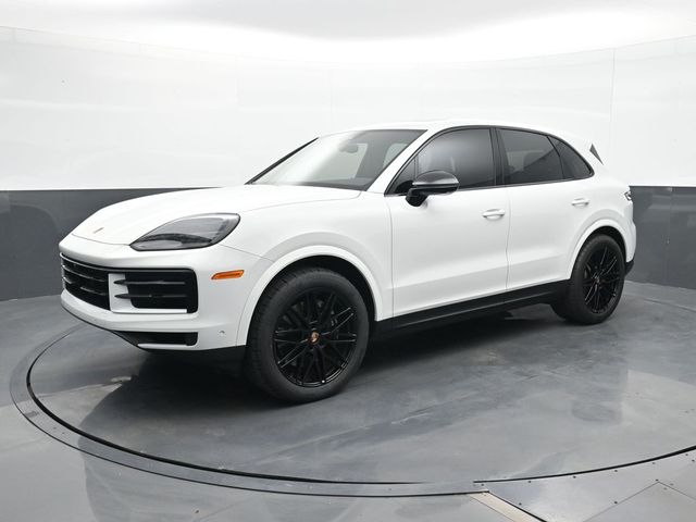 2025 Porsche Cayenne -'s photo
