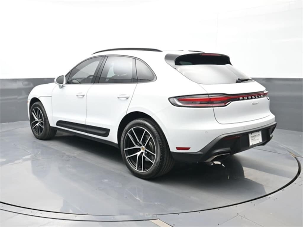 Certified 2024 Porsche Macan SUV