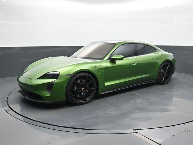 2022 Porsche Taycan GTS