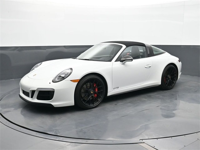 2018 Porsche 911 GTS