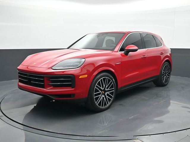 2026 Porsche Cayenne S E-Hybrid's photo