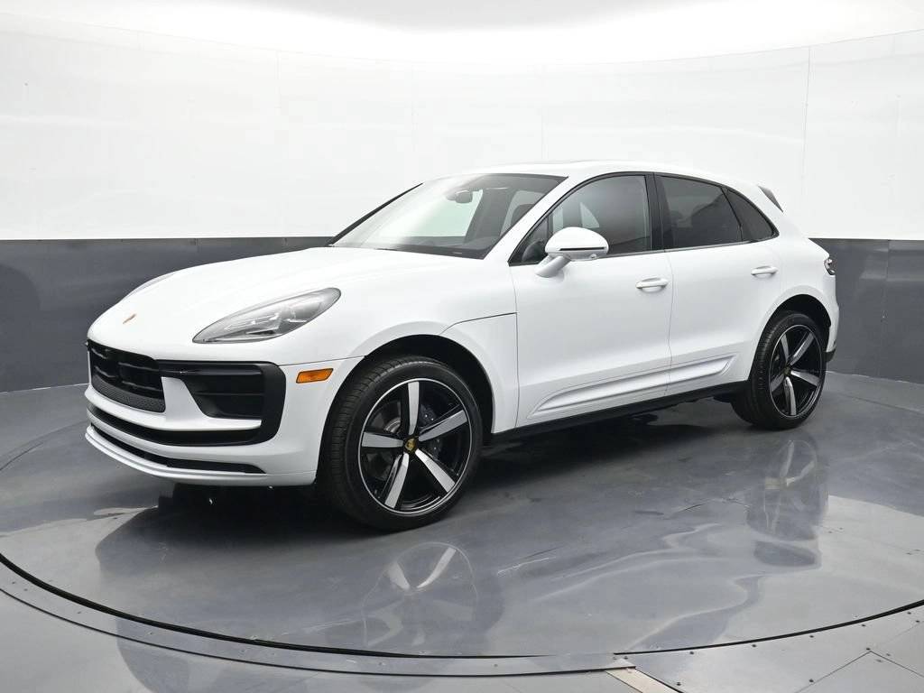 2026 Porsche Macan