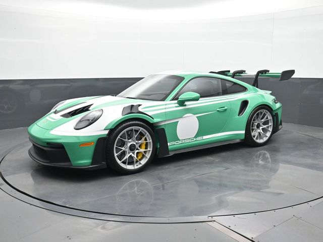2025 Porsche 911 GT3 RS's photo