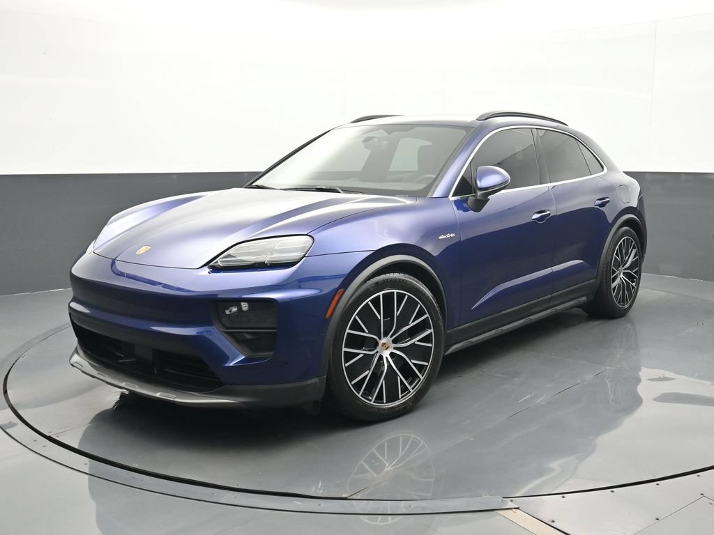  Porsche Macan Electric