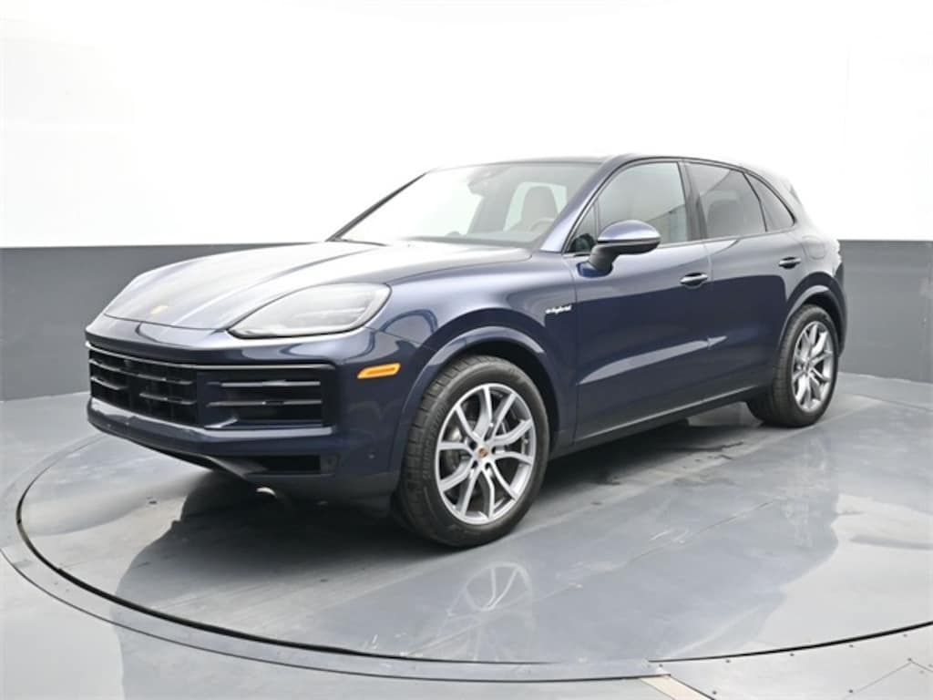 Certified 2025 Porsche Cayenne E-Hybrid SUV