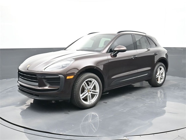 2022 Porsche Macan Base's photo