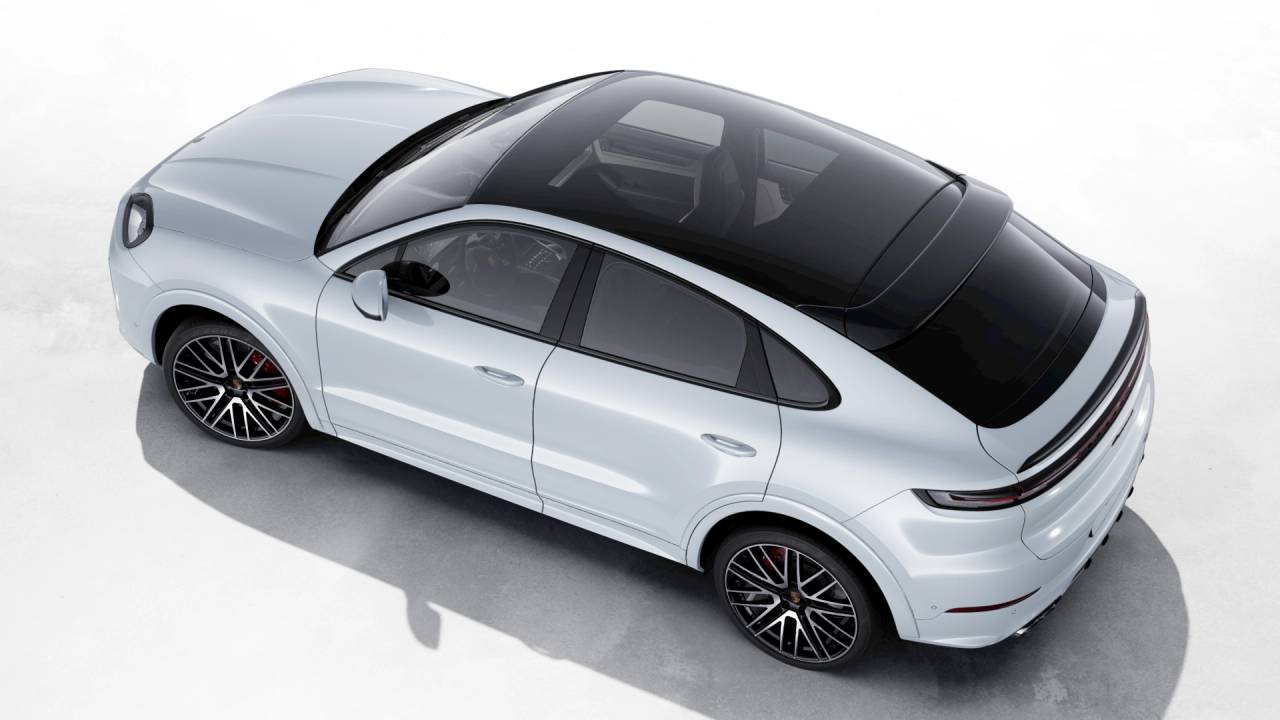 2026 Porsche Cayenne S Coupe photo 4